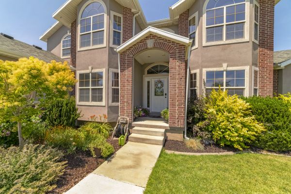 Cost of Transom Window Replacement in Franklin